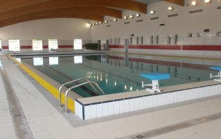 Réalisation local technique piscine intérieur pompe et filtration APH 84
